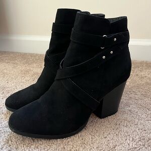 a.n.a ankle booties